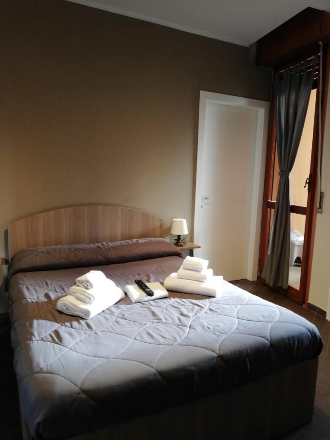 Hh Hermoso Housing Alessandria Exteriör bild