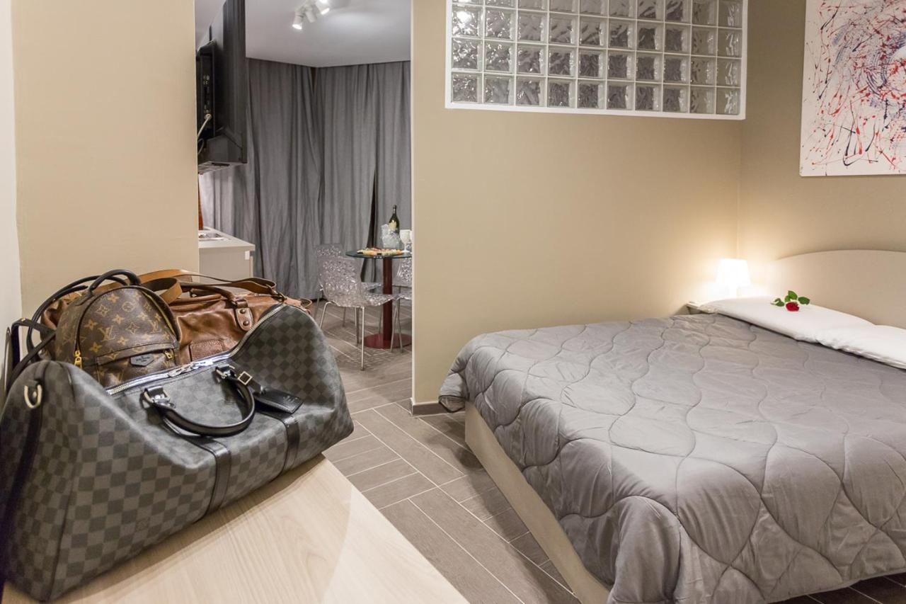Hh Hermoso Housing Alessandria Exteriör bild