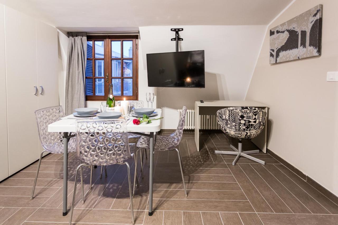 Hh Hermoso Housing Alessandria Exteriör bild