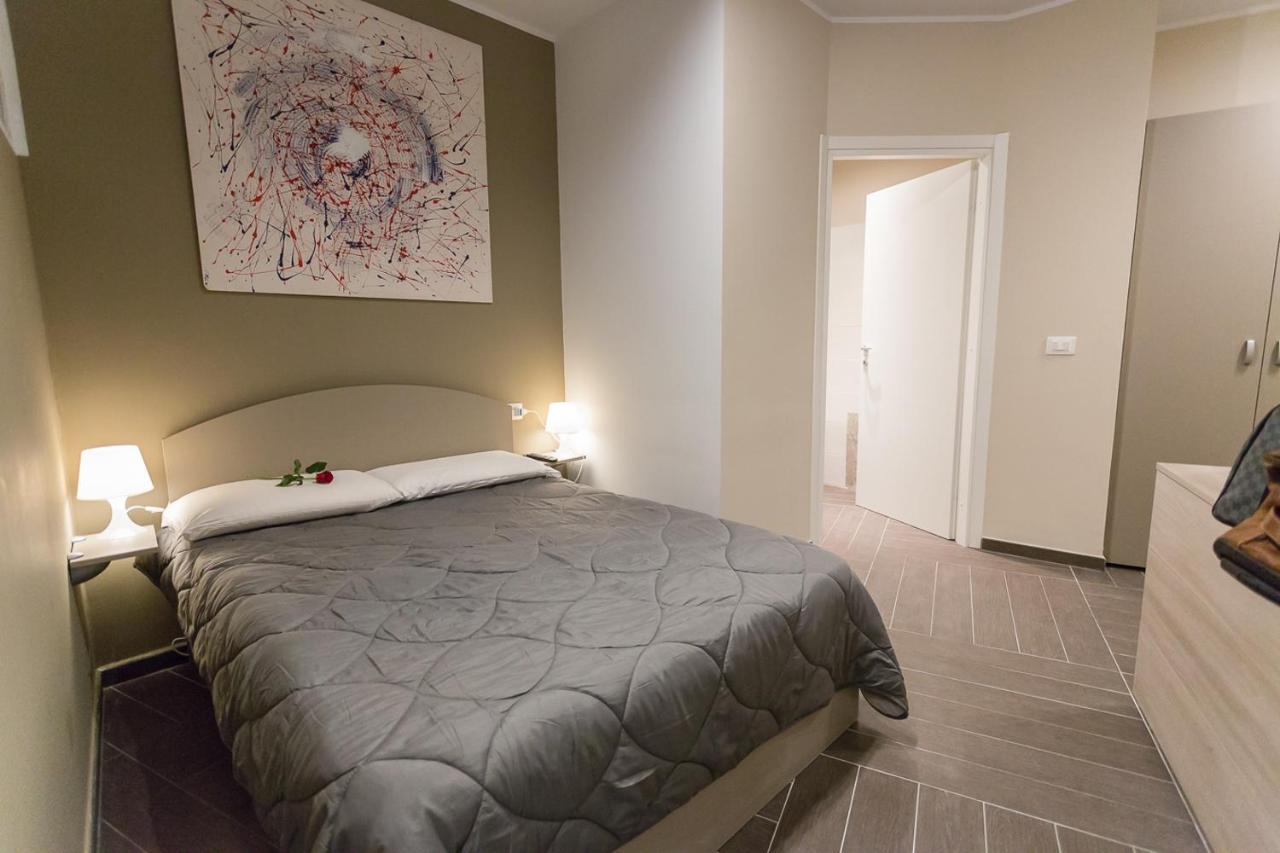 Hh Hermoso Housing Alessandria Exteriör bild