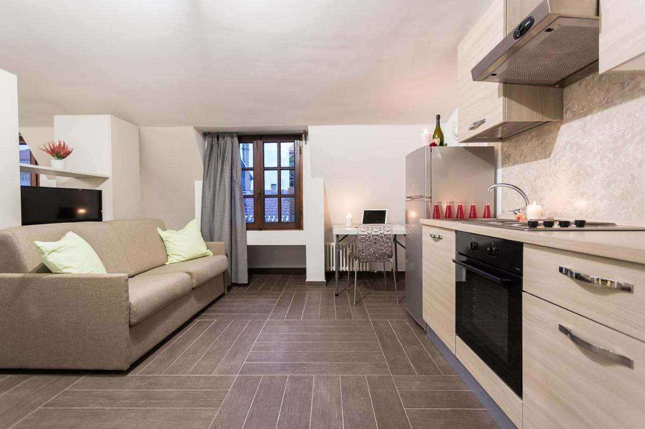 Hh Hermoso Housing Alessandria Exteriör bild